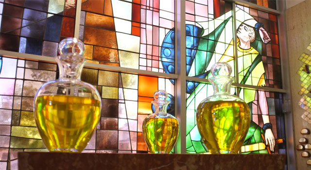 Diocese of Orange Celebrates Blessing of Holy Oils in Annual Chrism Mass