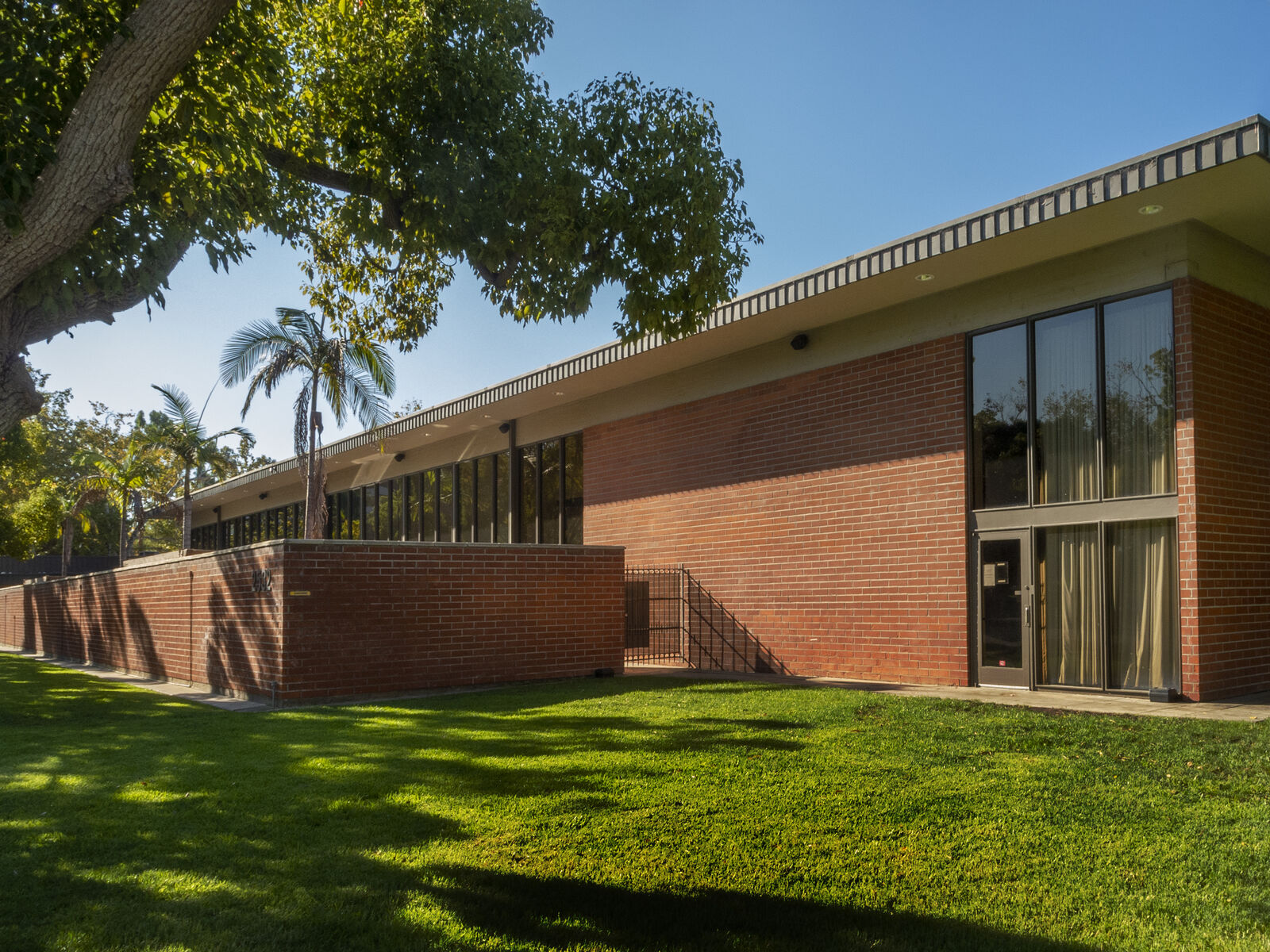 Saint John Henry Newman Catholic Church - Roman Catholic Diocese of Orange